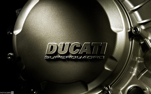 Интимные фотографии Ducati SuperQuadro