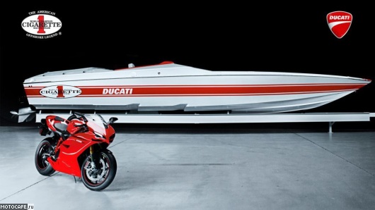42X Ducati Edition Racing Boat