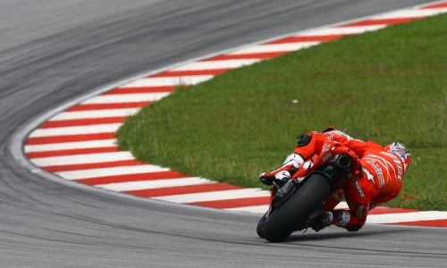 Слайд Кейси Стоунера на этапе MotoGP в Сепанге