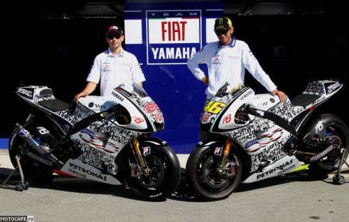 MotoGP. Yamaha в новых цветах