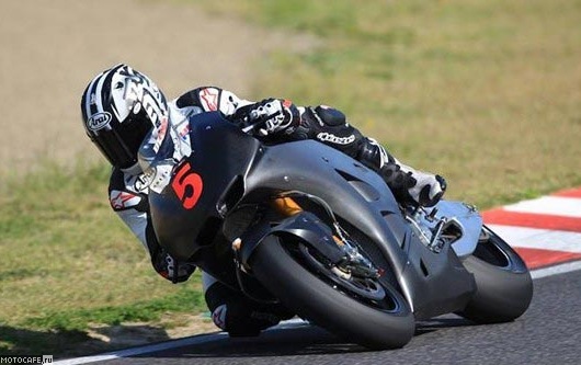 MotoGP: Первый взгляд на гоночный болид Honda 