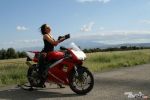 Девушка и Cagiva Mito 125