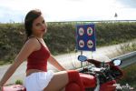 Девушка и Cagiva Mito 125