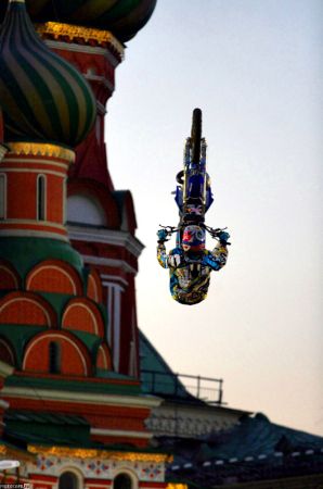 Red Bull X-Fighters 2010, Москва. (Ш)КВАЛификация…
