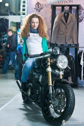 Motocafe Fast&Fashion Caferacer на Мотопарке 2011