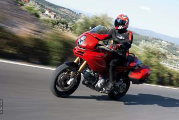 b_350_250_16777215_00_images_stories_news_motocycles_news_058_ducati-multistrada-1100-s_ducati-multistrada-110-s-2008-1.jpg