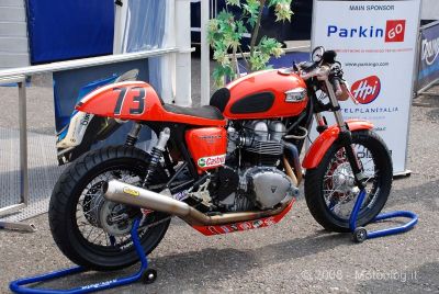 Triumph Thruxton 900 #73