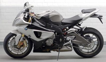 BMW S1000RR дорожная версия