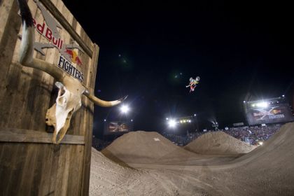 Red Bull X-Fighters 2009. Лондон.