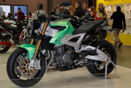 Benelli 2Due на мото-выставке EICMA 2008