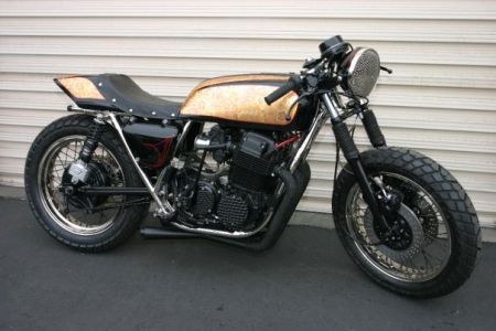 Классический каферейсер от Lossa Engineering на базе Honda