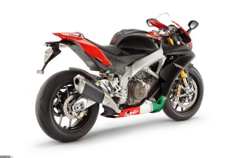 Aprilia RSV4 Factory APRC SE – Ducati, отдыхайте