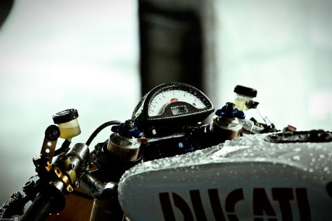 Кастом 9½ от Radical Ducati – всего понемножку