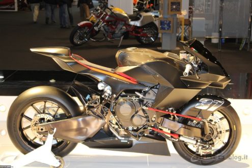 Новые фото Vyrus 986 M2 c Motor Bike Expo 2011