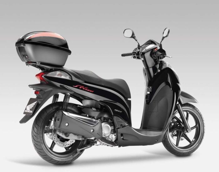 Honda SH125, SH150 и SH300 2010 