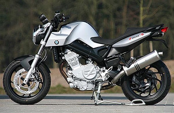 BMW F800R naked