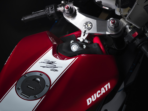 Фото-сет Ducati 848 Nicky Hayden Edition