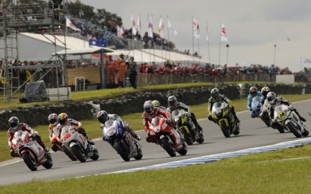 Список участников чемпионатов MotoGP и WSBK 2010