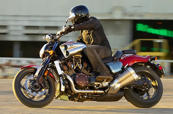 Yamaha V-Max 2010